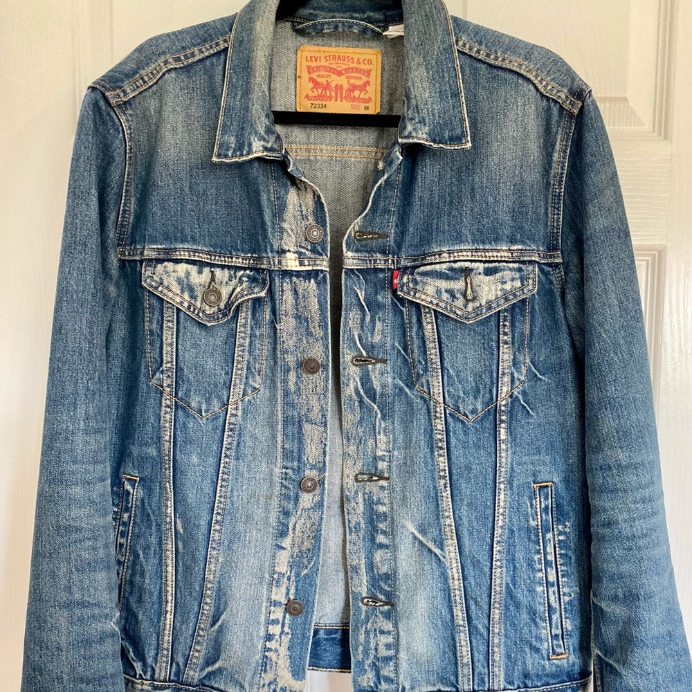 Levi’s Denim Jacket M